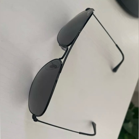 Ray-Ban Aviator - Picture 2 of 2